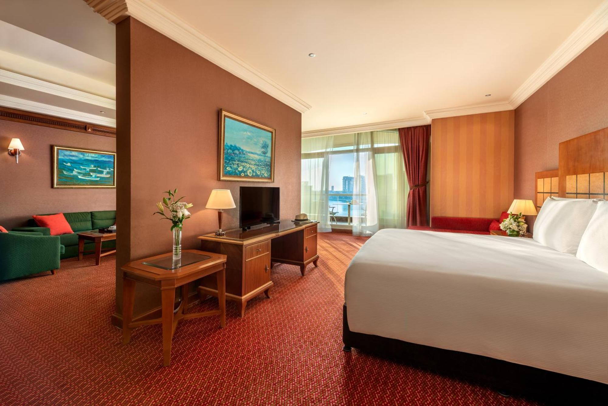 Al Raha Beach Resort & Spa Abu Dhabi Esterno foto